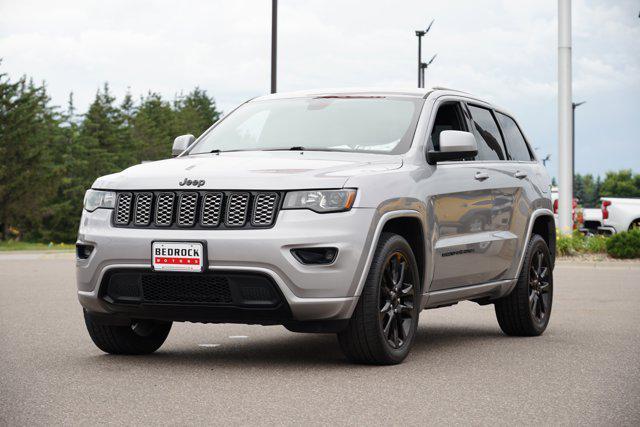 used 2017 Jeep Grand Cherokee car, priced at $13,799