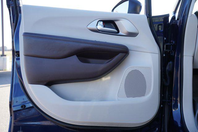 used 2017 Chrysler Pacifica car, priced at $13,899