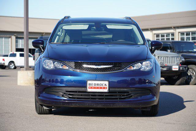 used 2017 Chrysler Pacifica car, priced at $13,899