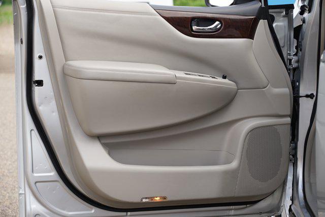 used 2014 Nissan Quest car, priced at $10,799