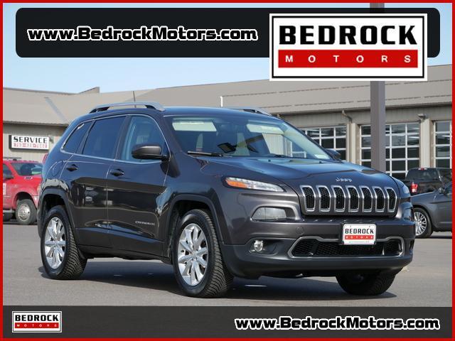used 2017 Jeep Cherokee car, priced at $18,099