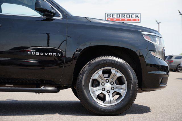 used 2017 Chevrolet Suburban car, priced at $24,999