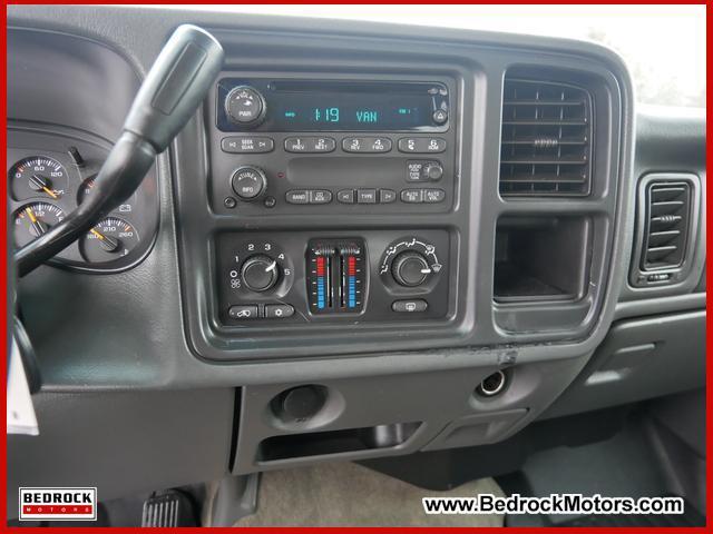 used 2005 Chevrolet Silverado 2500 car, priced at $9,899