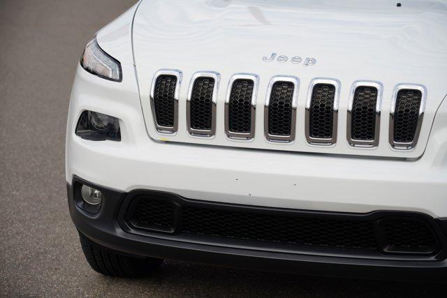 used 2015 Jeep Cherokee car, priced at $12,199