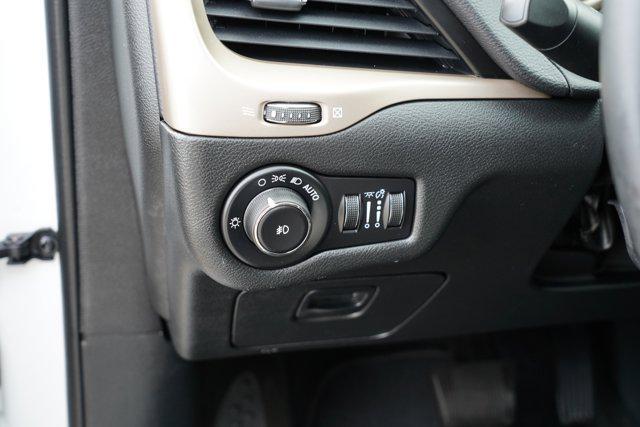 used 2015 Jeep Cherokee car, priced at $12,199