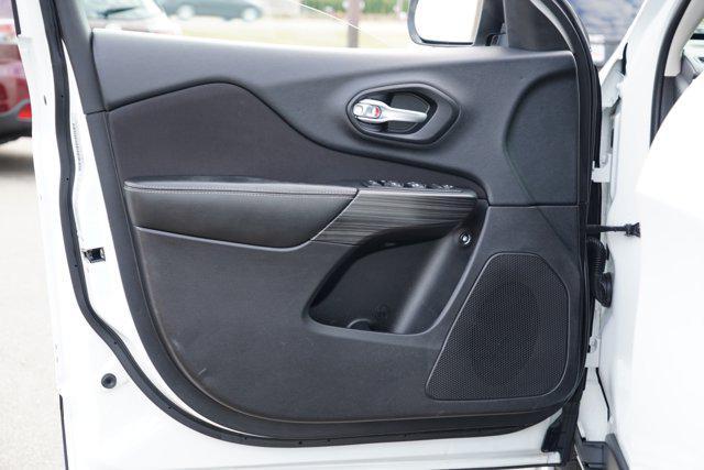 used 2015 Jeep Cherokee car, priced at $12,199