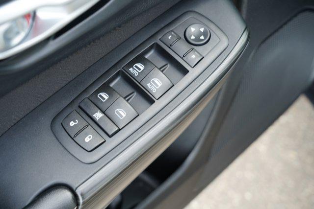 used 2015 Jeep Cherokee car, priced at $12,199