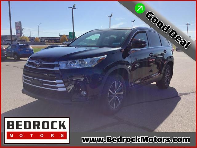 used 2019 Toyota Highlander car, priced at $29,599