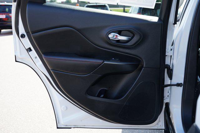 used 2019 Jeep Cherokee car, priced at $14,299