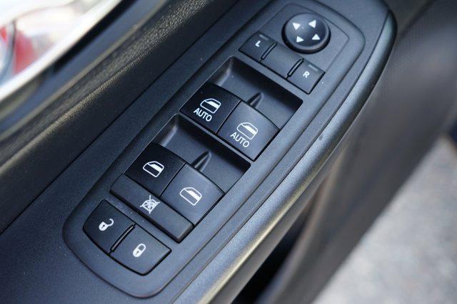 used 2019 Jeep Cherokee car, priced at $14,299