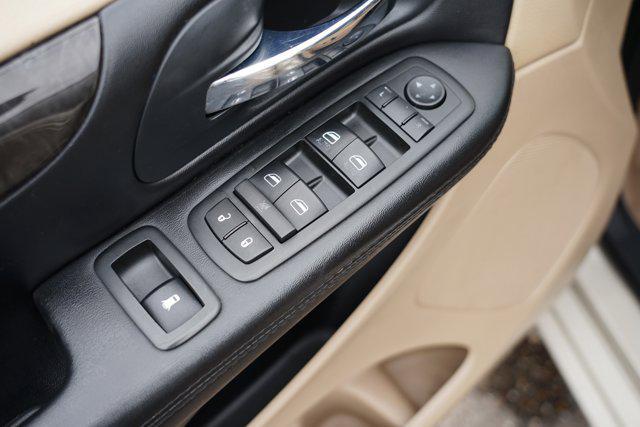 used 2014 Dodge Grand Caravan car, priced at $5,899