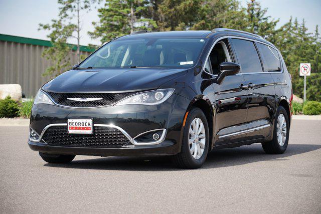 used 2018 Chrysler Pacifica car, priced at $17,999