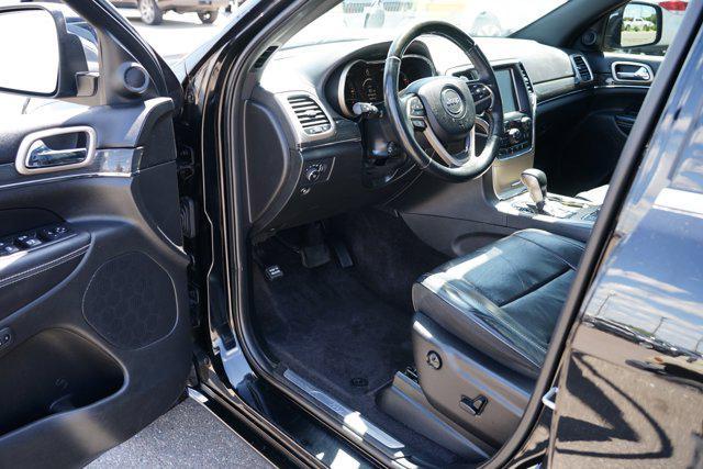 used 2017 Jeep Grand Cherokee car, priced at $17,899