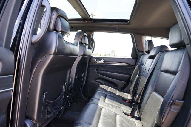 used 2017 Jeep Grand Cherokee car, priced at $17,899