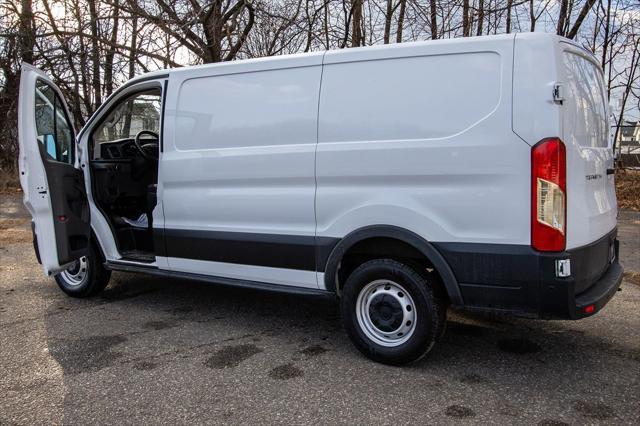 used 2022 Ford Transit-250 car, priced at $21,900