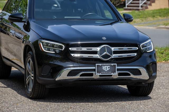 used 2020 Mercedes-Benz GLC 300 car, priced at $21,500