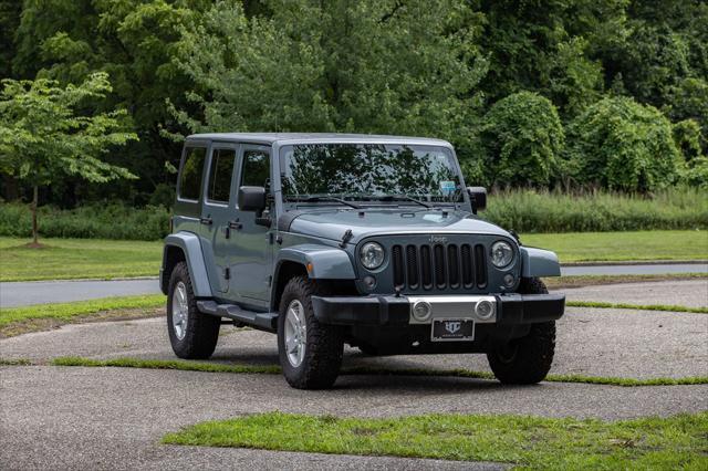 used 2015 Jeep Wrangler Unlimited car, priced at $16,900