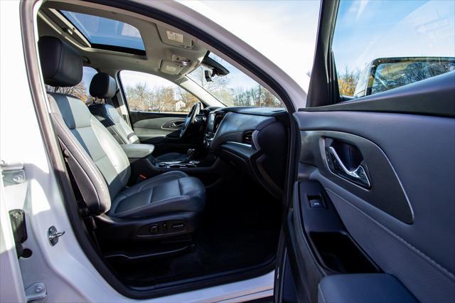 used 2020 Chevrolet Traverse car, priced at $22,900