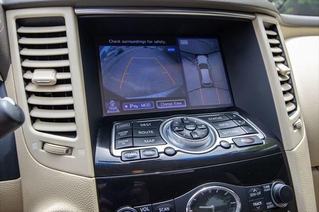 used 2015 INFINITI QX70 car, priced at $15,900