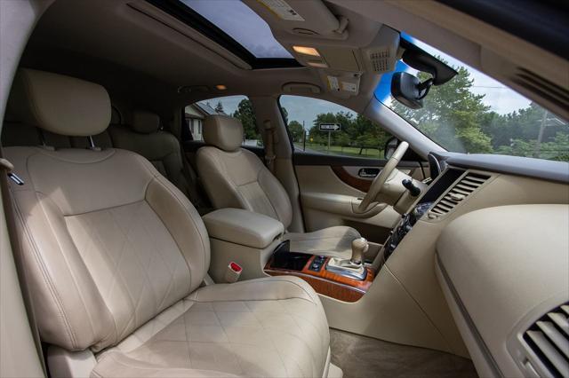 used 2015 INFINITI QX70 car, priced at $15,900