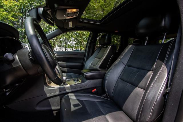 used 2015 Jeep Grand Cherokee car, priced at $9,900