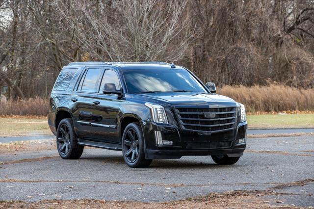 used 2015 Cadillac Escalade car, priced at $23,900