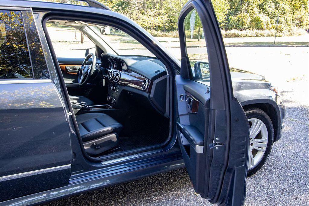 used 2014 Mercedes-Benz GLK-Class car, priced at $6,900