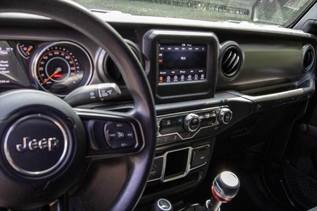 used 2022 Jeep Wrangler Unlimited car, priced at $28,900
