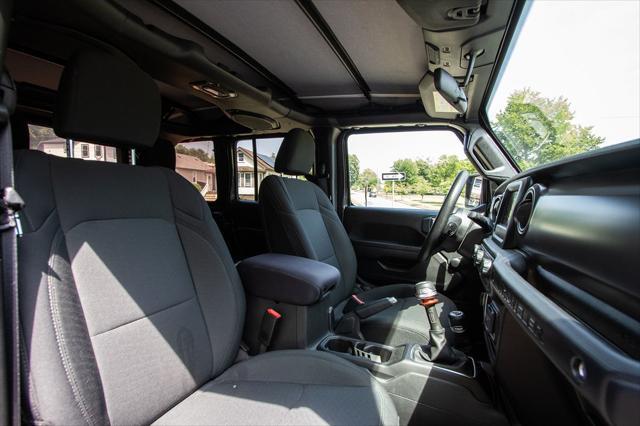 used 2022 Jeep Wrangler Unlimited car, priced at $28,900