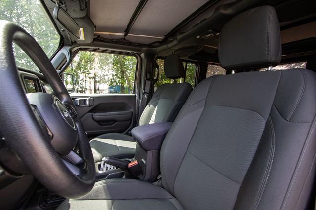 used 2022 Jeep Wrangler Unlimited car, priced at $28,900