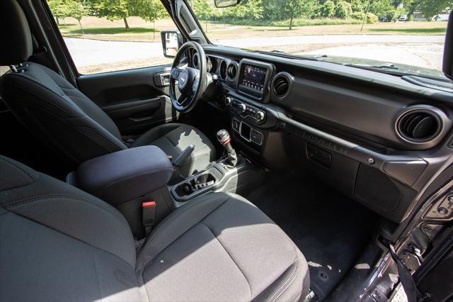 used 2022 Jeep Wrangler Unlimited car, priced at $28,900