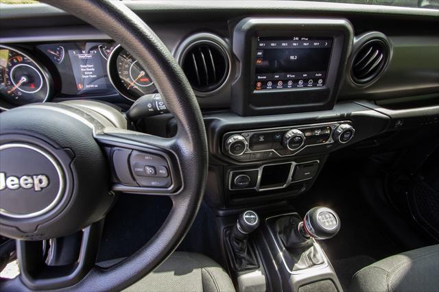 used 2022 Jeep Wrangler Unlimited car, priced at $28,900