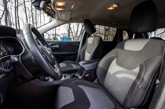 used 2014 Jeep Cherokee car, priced at $6,900