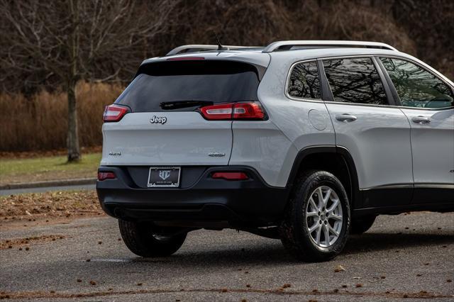 used 2014 Jeep Cherokee car, priced at $6,900