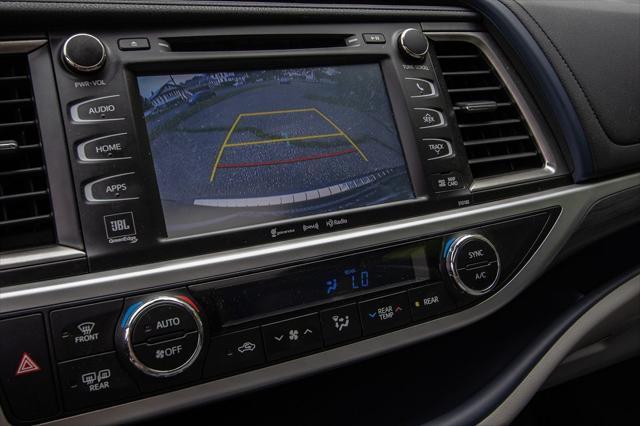 used 2018 Toyota Highlander car, priced at $25,900