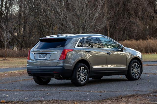 used 2018 Cadillac XT5 car, priced at $16,900