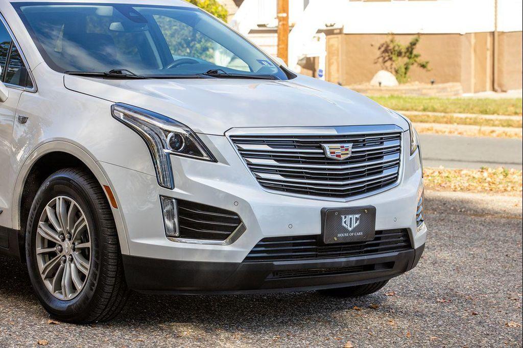 used 2017 Cadillac XT5 car, priced at $19,500
