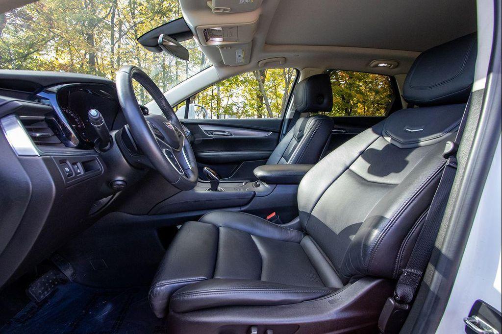 used 2017 Cadillac XT5 car, priced at $19,500