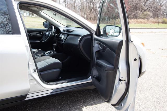 used 2016 Nissan Rogue car, priced at $6,900