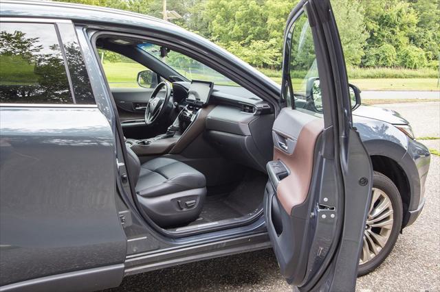 used 2021 Toyota Venza car, priced at $22,900