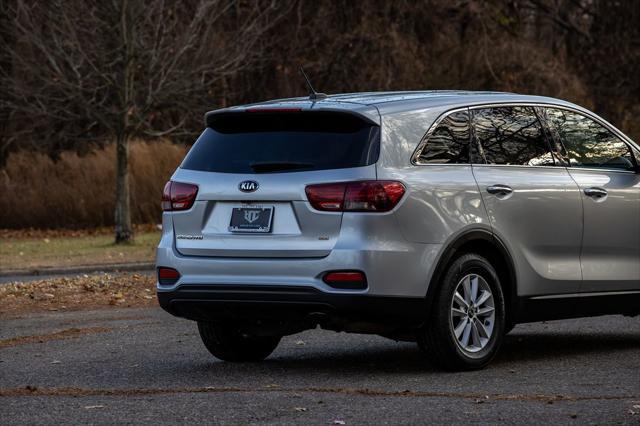 used 2019 Kia Sorento car, priced at $10,900