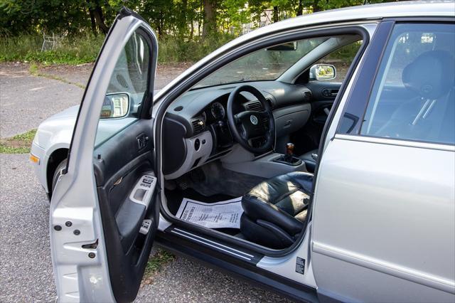 used 2003 Volkswagen Passat car, priced at $2,900