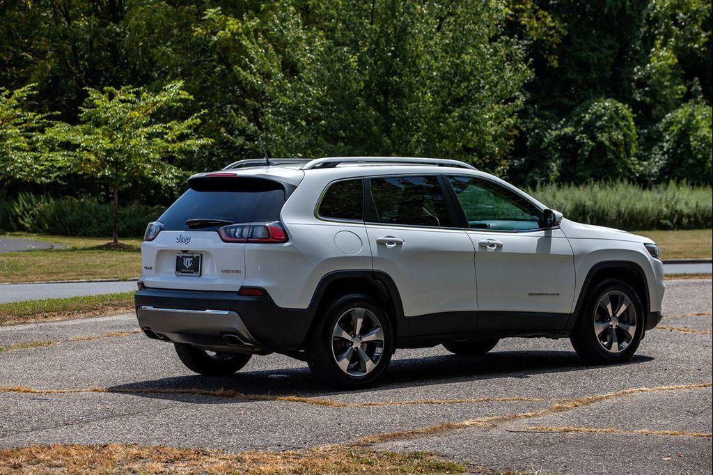used 2019 Jeep Cherokee car, priced at $11,900