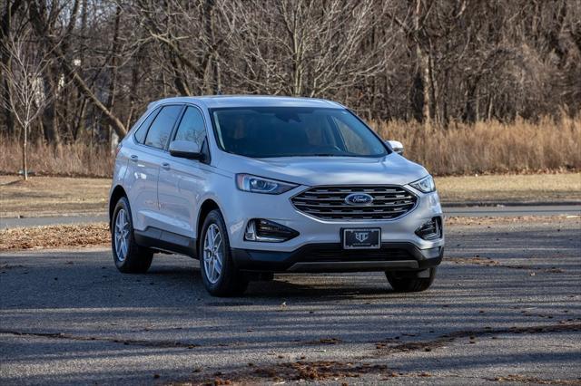 used 2022 Ford Edge car, priced at $21,900