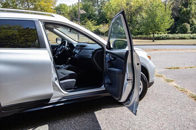 used 2020 Nissan Rogue car, priced at $10,900