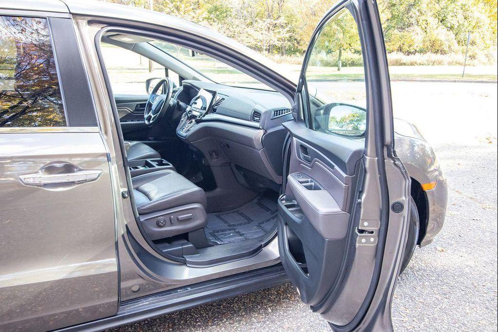 used 2021 Honda Odyssey car, priced at $25,900