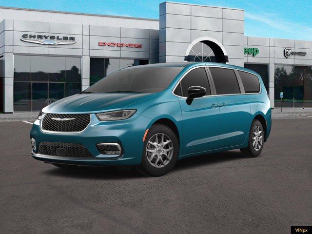 new 2025 Chrysler Pacifica car, priced at $41,640