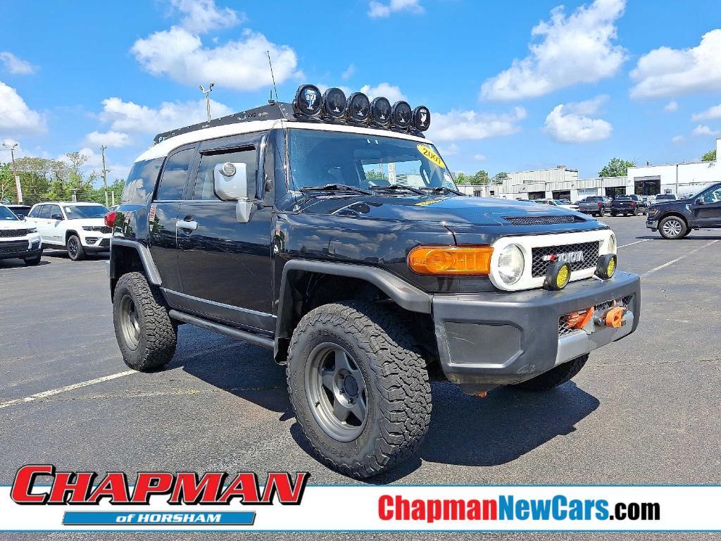 used 2007 Toyota FJ Cruiser car, priced at $11,449