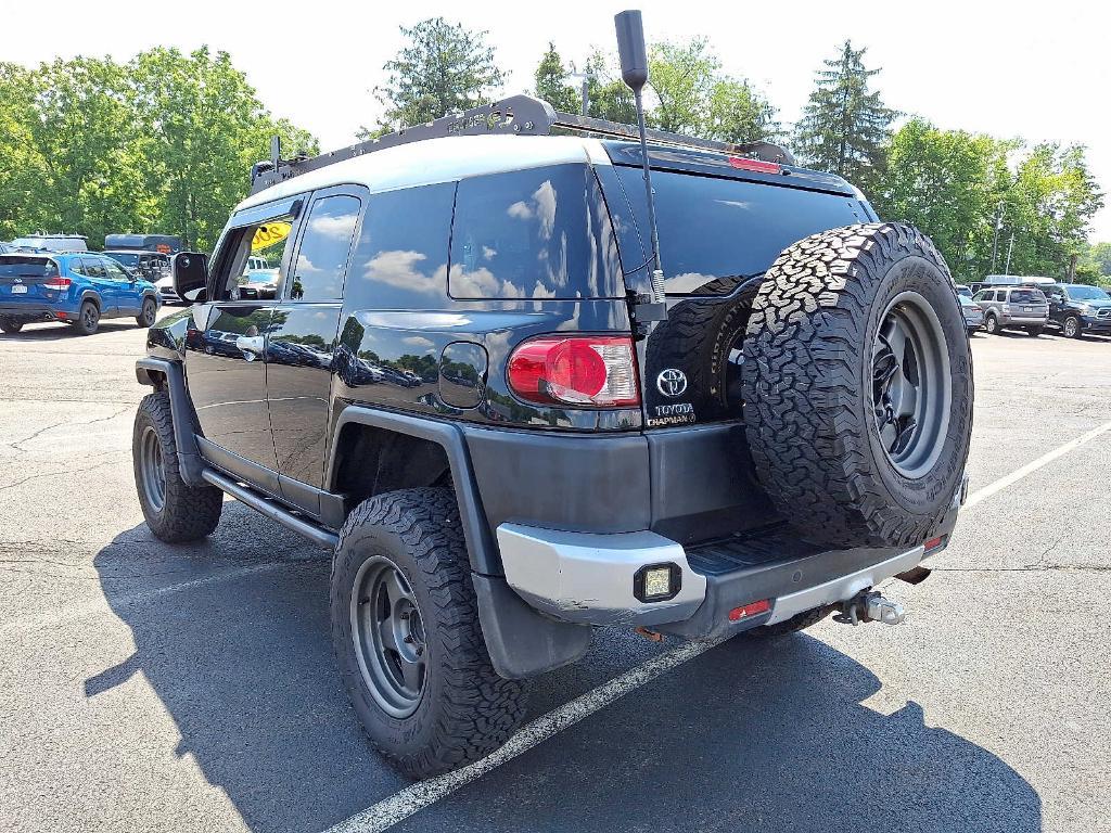 used 2007 Toyota FJ Cruiser car, priced at $11,449