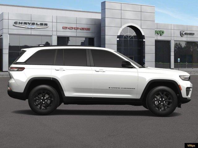 new 2025 Jeep Grand Cherokee car, priced at $42,572